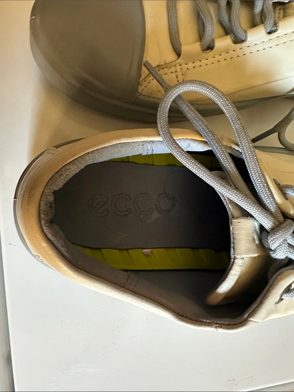 Ecco Beige Leather Sneakers with Gray Accents